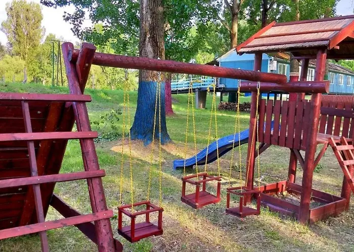 Tisza אתר קמפינג Rakamaz